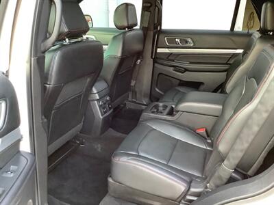 2016 Ford Explorer Sport   - Photo 27 - Crest Hill, IL 60403