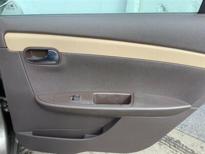 2011 Chevrolet Malibu LS - Photo 23 - Crest Hill, IL 60403