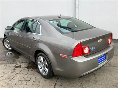 2011 Chevrolet Malibu LS - Photo 4 - Crest Hill, IL 60403