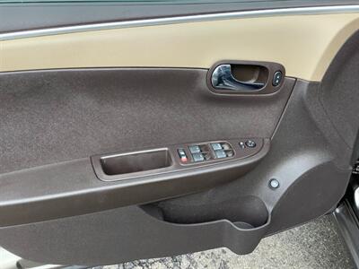 2011 Chevrolet Malibu LS - Photo 10 - Crest Hill, IL 60403