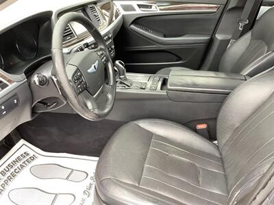 2016 Hyundai Genesis 3.8L   - Photo 14 - Crest Hill, IL 60403