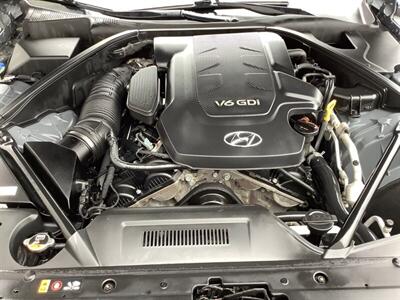 2016 Hyundai Genesis 3.8L   - Photo 43 - Crest Hill, IL 60403