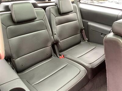 2010 Ford Flex Limited   - Photo 16 - Crest Hill, IL 60403