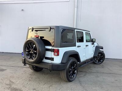 2017 Jeep Wrangler Sport   - Photo 7 - Crest Hill, IL 60403