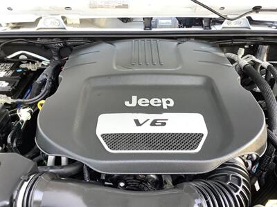 2017 Jeep Wrangler Sport   - Photo 49 - Crest Hill, IL 60403