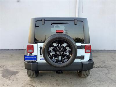 2017 Jeep Wrangler Sport   - Photo 6 - Crest Hill, IL 60403