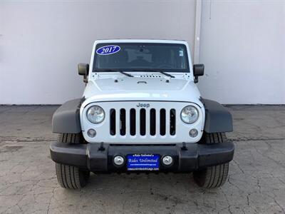 2017 Jeep Wrangler Sport   - Photo 12 - Crest Hill, IL 60403