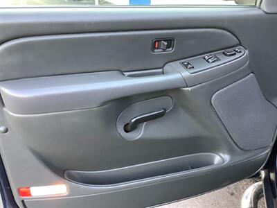 2006 GMC Sierra 1500 SL1   - Photo 10 - Crest Hill, IL 60403