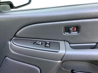 2006 GMC Sierra 1500 SL1   - Photo 25 - Crest Hill, IL 60403