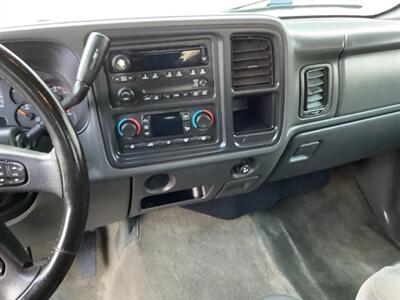 2006 GMC Sierra 1500 SL1   - Photo 14 - Crest Hill, IL 60403