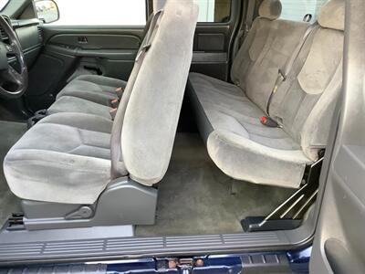 2006 GMC Sierra 1500 SL1   - Photo 21 - Crest Hill, IL 60403