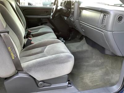 2006 GMC Sierra 1500 SL1   - Photo 30 - Crest Hill, IL 60403