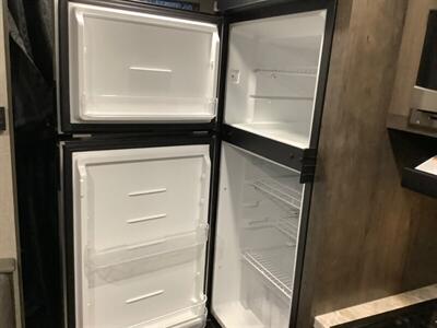 2021 Jayco Jay Flight SLX - Photo 29 - Crest Hill, IL 60403