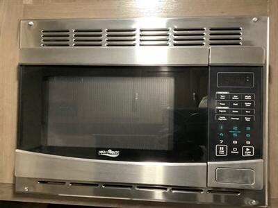 2021 Jayco Jay Flight SLX - Photo 30 - Crest Hill, IL 60403