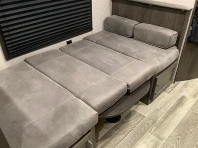 2021 Jayco Jay Flight SLX - Photo 62 - Crest Hill, IL 60403