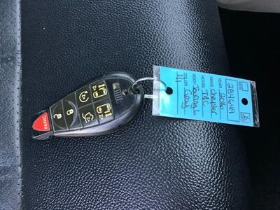 2016 Chrysler Town & Country Touring-L   - Photo 37 - Crest Hill, IL 60403