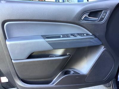 2021 Chevrolet Colorado Z71   - Photo 10 - Crest Hill, IL 60403