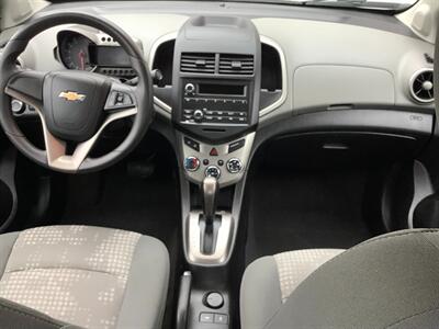 2015 Chevrolet Sonic LS Auto - Photo 32 - Crest Hill, IL 60403