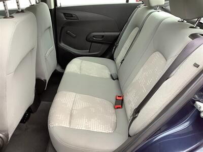 2015 Chevrolet Sonic LS Auto - Photo 22 - Crest Hill, IL 60403