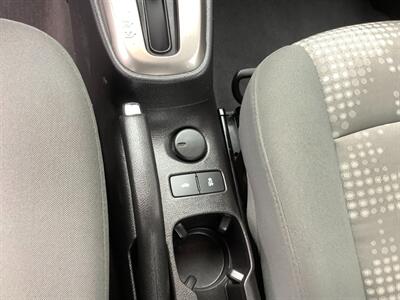 2015 Chevrolet Sonic LS Auto - Photo 14 - Crest Hill, IL 60403