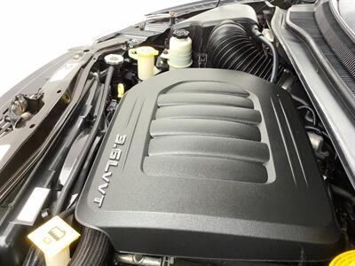 2015 Chrysler Town and Country Touring-L   - Photo 58 - Crest Hill, IL 60403