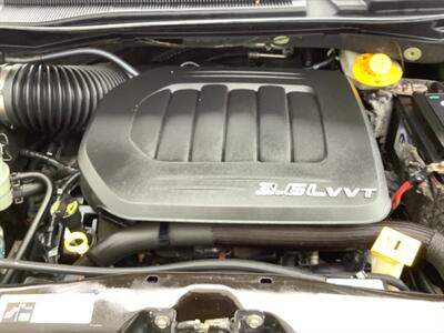 2015 Chrysler Town and Country Touring-L   - Photo 56 - Crest Hill, IL 60403