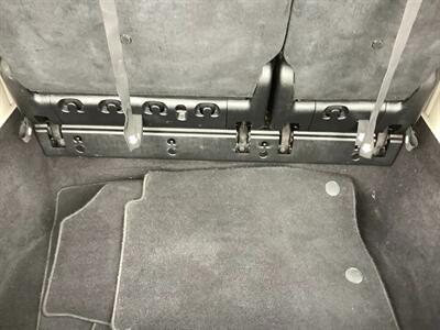 2015 Chrysler Town and Country Touring-L   - Photo 49 - Crest Hill, IL 60403