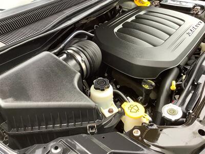 2015 Chrysler Town and Country Touring-L   - Photo 57 - Crest Hill, IL 60403