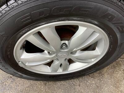 2009 Hyundai TUCSON GLS - Photo 30 - Crest Hill, IL 60403