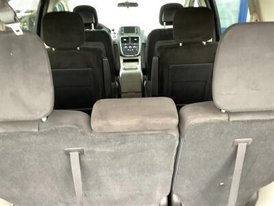 2012 Dodge Grand Caravan SXT - Photo 46 - Crest Hill, IL 60403
