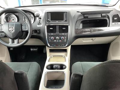 2012 Dodge Grand Caravan SXT - Photo 41 - Crest Hill, IL 60403