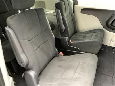 2012 Dodge Grand Caravan SXT - Photo 30 - Crest Hill, IL 60403