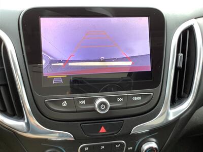 2020 Chevrolet Equinox LT   - Photo 10 - Crest Hill, IL 60403