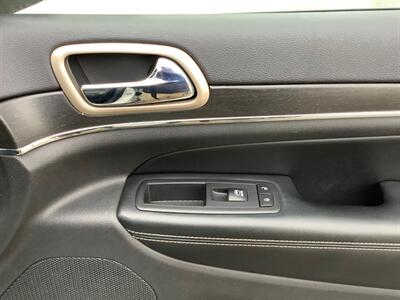 2015 Jeep Grand Cherokee Limited   - Photo 33 - Crest Hill, IL 60403