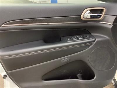2015 Jeep Grand Cherokee Limited   - Photo 11 - Crest Hill, IL 60403