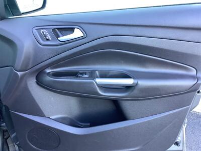 2014 Ford Escape SE   - Photo 30 - Crest Hill, IL 60403