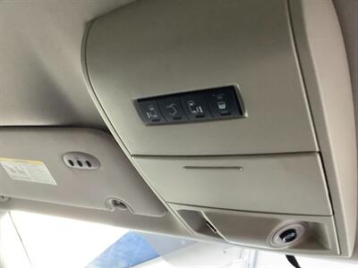 2014 Chrysler Town and Country Touring   - Photo 31 - Crest Hill, IL 60403
