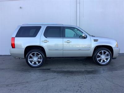 2009 Cadillac Escalade   - Photo 9 - Crest Hill, IL 60403