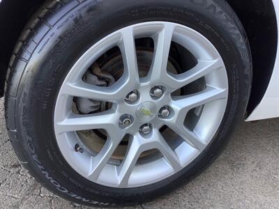 2015 Chevrolet Malibu LT   - Photo 44 - Crest Hill, IL 60403