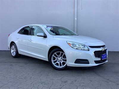 2015 Chevrolet Malibu LT   - Photo 11 - Crest Hill, IL 60403