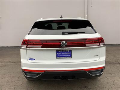 2024 Volkswagen Atlas Cross Sport SE 4Motion   - Photo 5 - Crest Hill, IL 60403
