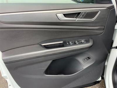 2024 Volkswagen Atlas Cross Sport SE 4Motion   - Photo 7 - Crest Hill, IL 60403