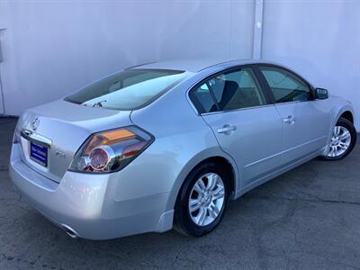 2010 Nissan Altima 2.5 S   - Photo 6 - Crest Hill, IL 60403