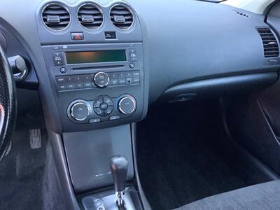 2010 Nissan Altima 2.5 S   - Photo 12 - Crest Hill, IL 60403
