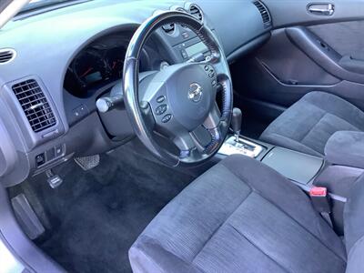 2010 Nissan Altima 2.5 S   - Photo 11 - Crest Hill, IL 60403