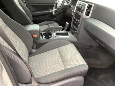 2008 Jeep Grand Cherokee Laredo   - Photo 26 - Crest Hill, IL 60403