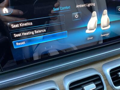 2022 Mercedes-Benz GLE 350 4MATIC - Photo 13 - Crest Hill, IL 60403