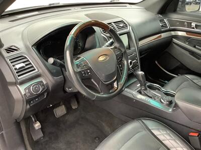 2017 Ford Explorer Platinum - Photo 13 - Crest Hill, IL 60403