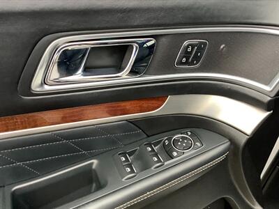 2017 Ford Explorer Platinum - Photo 52 - Crest Hill, IL 60403