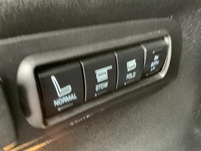 2017 Ford Explorer Platinum - Photo 40 - Crest Hill, IL 60403